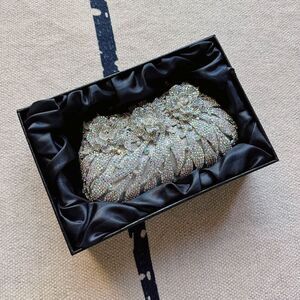 NIB Floral‎ Rhinestone Crystal Evening Clutch Bag w. Chain Handle